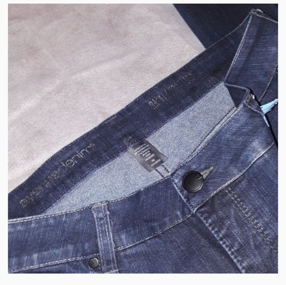 SALE AVENUE DENIM JEANS DRY CLEANED - Picture 4 of 8